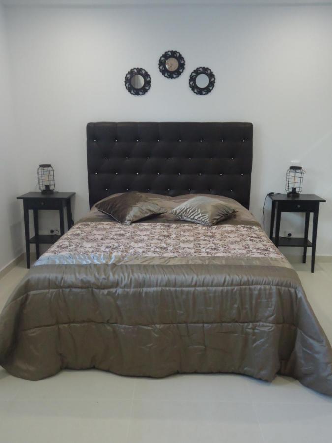 Vivenda L'Olivier Bed and Breakfast Quarteira Εξωτερικό φωτογραφία